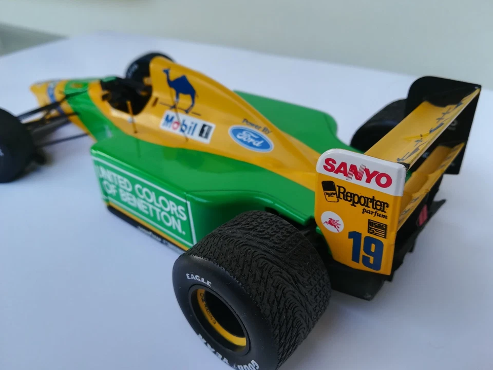 Benetton Ford B192 1:18 – Paul’s Model Art / Minichamps - Immagine 3 di 4