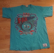 VINTAGE 90's OFFICIAL NBA CHARLOTTE HORNETS 'FANTASTIC' NUTMEG T-SHIRT SIZE 