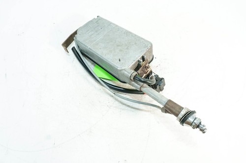 72-89 Mercedes 380SL R107 OEM Power Antenna Hirschmann Module 12V 5067 - Picture 13 of 20