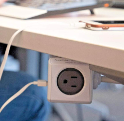 PowerCube Extension 4 outlets 2 USB Ports 5 Ft Cord Mounting Plate Bedroom Dorm