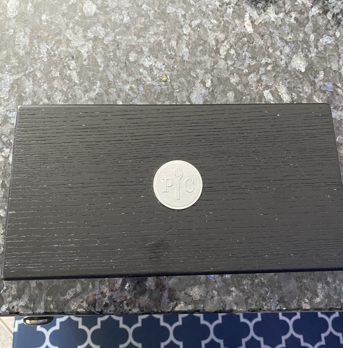 Pampered Chef Steak Knives Wooden Box Closure Cutlery