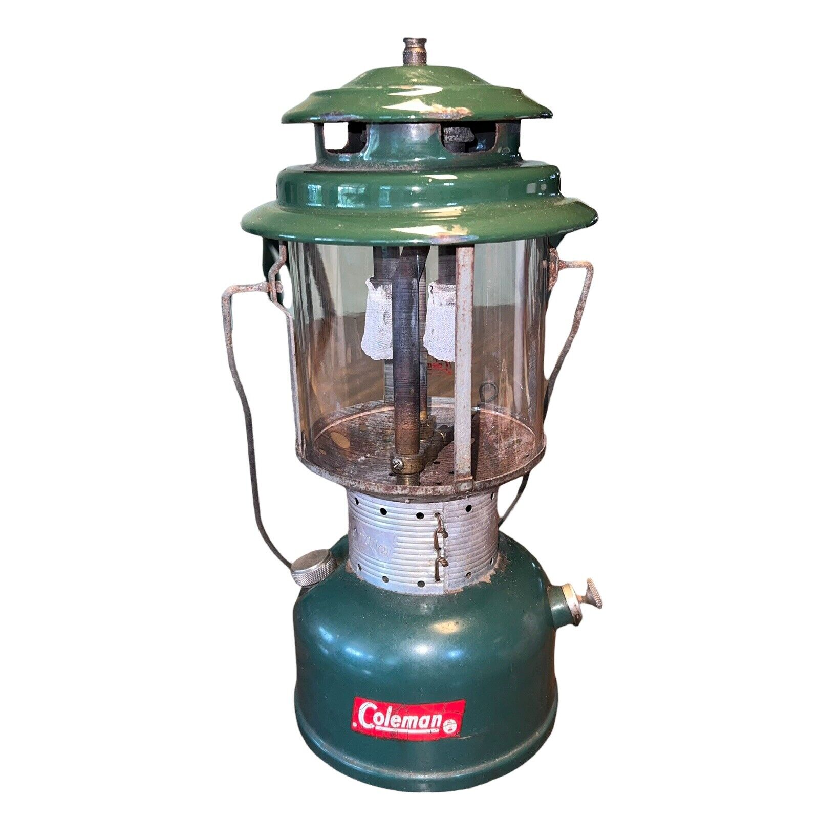 Vintage COLEMAN Lantern 220F CAMPING LIGHT WITH METAL CASE