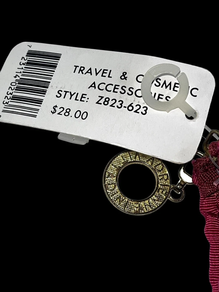 Новый с Ярлыками Adrienne Vittadini косметичка застежки путешествий хранения выстеганный бархат красный $28 - Изображение 2 из 4