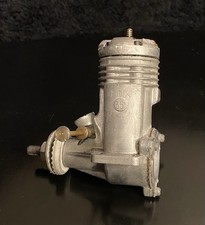 Motore aereo modello candela 2 tempi vintage FOX 35. Linea di controllo aerei acrobatici