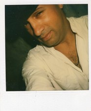VINTAGE POLAROID PHOTO HANDSOME MAN ORIGINAL SELFIE BEEFCAKE PORTRAIT GAY INT