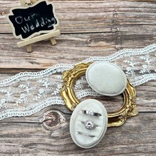 Scatola Tre Anelli Forma Ovale Materiale Velluto Organizzatore Gioielli Fidanzamento