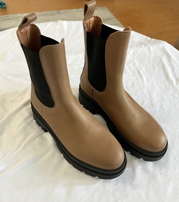 NEW ANINE BING Justine Chelsea Boots in Camel Size 39