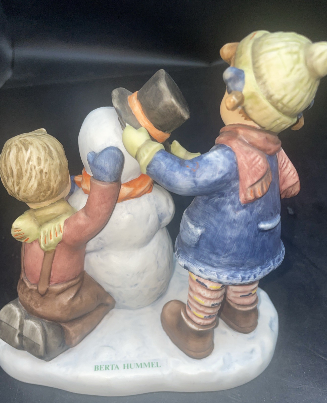 Goebel Hummel “Crowning Touch” BH 82 (1999) Porcelain Figurine