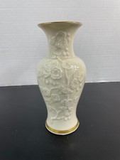 Lenox Vase Ivory Cream w/ Gold Trim, 6-1/2