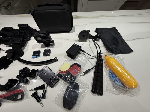 GoPro HERO7 Black Bundle