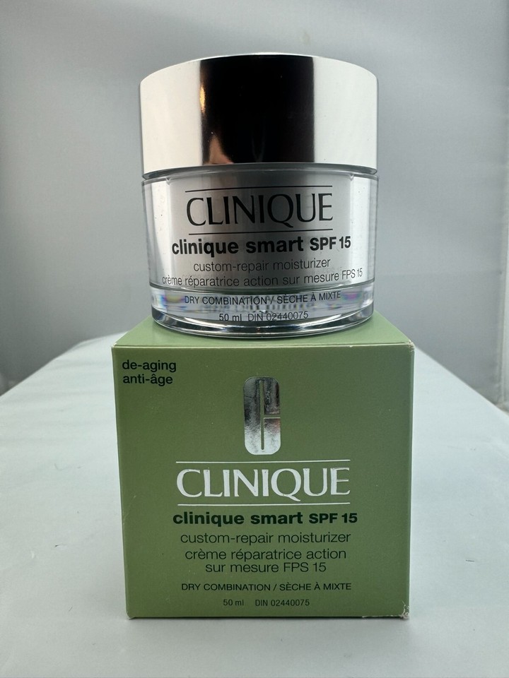 Clinique Smart Spf 15 Dry Combination 50 Ml