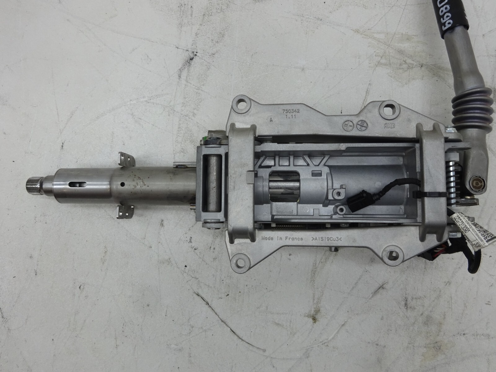 14-17 Maserati Ghibli Steering Column Shaft Assembly 06700067910 OEM DE230899
