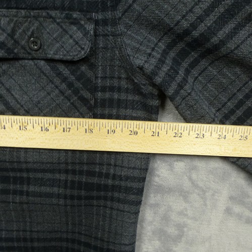 Brixton Shirt Mens Medium Gray Plaid Flannel Outdoor Button Up Casual - Picture 8 of 10