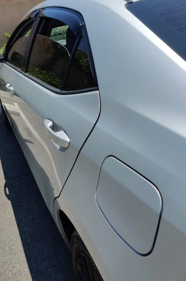 Protectores de lluvia contra humo AVS viseras de ventilación 3M cinta adhesiva para Toyota Corolla 2014-2019 Foto 3 de 4