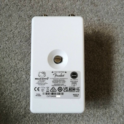 Fender x Hello Kitty Fuzz White Guitar Effect Pedal Compact