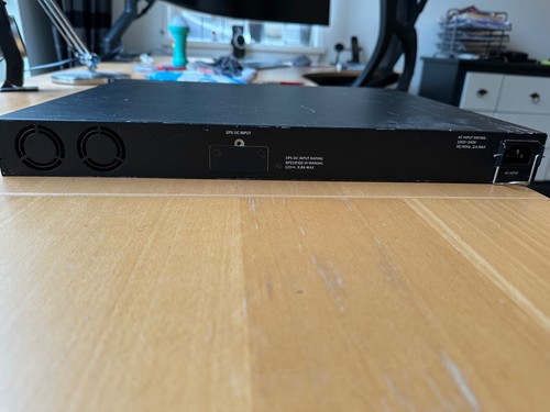 Brocade ICX7250-48 L3 switch 48x 1Gbit Ethernet + 8x 10Gbit. Fully licensed - Afbeelding 7 van 7