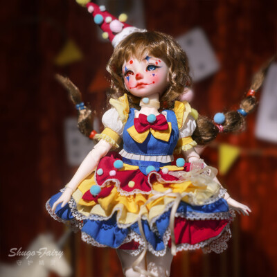 BJD Doll 1/6 Ball Jointed Eyes Face Makeup Wig Full Set Clothes Joker Girl Gifts