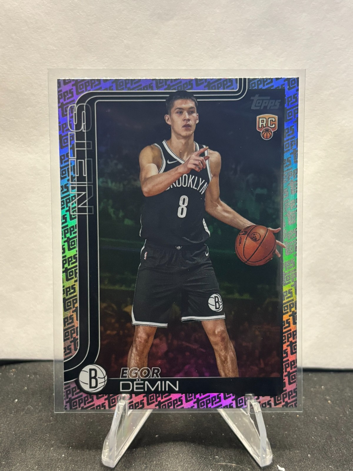 2025-26 Topps - Egor Demin #208 Topps Foil Pattern