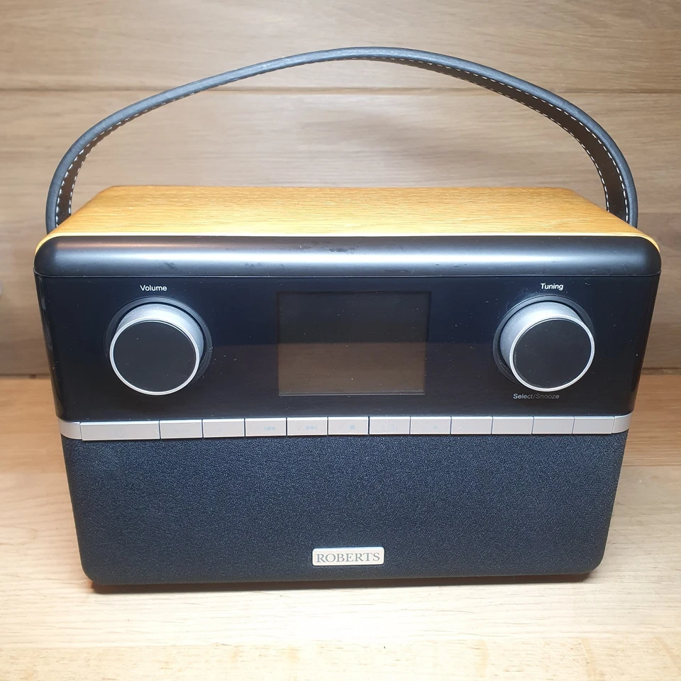 Roberts Stream 94i Smart Internet DAB/FM Radio WiFi Bluetooth USB AUX + Remote - Image 3 of 4