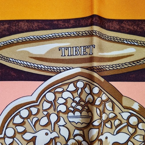 RARE VINTAGE HERMES Silk Scarf "TIBET" Carre 90 Duty-free US - Picture 12 of 15