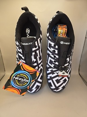 NEW IN BOX HEELYS Adults Pro 20 Wheels Sneakers Size Men's 8