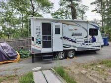 2013 lance 1685 All Season Travel Trailer