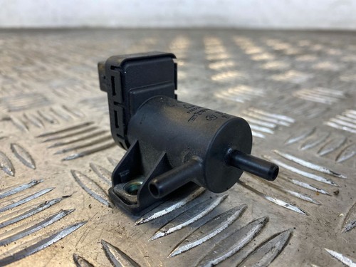 Opel Vivaro 2014 Diesel 88kW Turbolader Druckwandler Magnetventil 8200762162