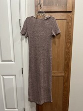 Mauve Ribbed Knit Bodycon Midi Dress Short Sleeve Side Slit Scoop Neck