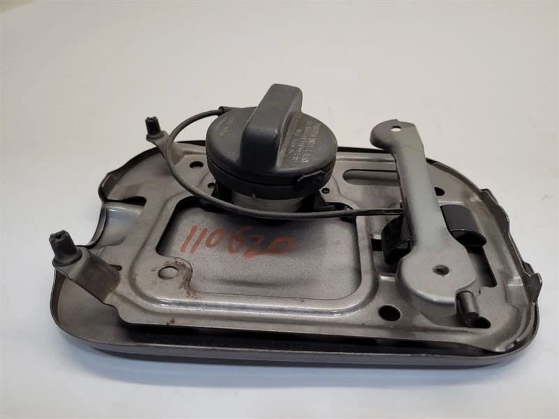 Nissan Rogue 2008 08 09 10 11 12 13 14 2015 puerta de llenado de combustible gris Foto 4 de 4