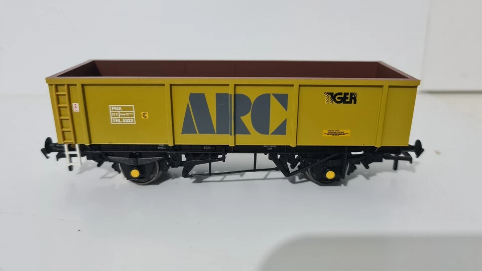 Bachmann 37-552B 46 Ton PNA Box Mineral Wagon TRL5322 ARC (Tiger) 4 wagons Set B - Image 4 of 4