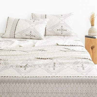 Wake In Cloud-Boho Bed Sheets, 4-Piece Sheet Set, Bohemian Chic Western