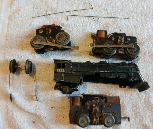 one lot of marx 999 parts