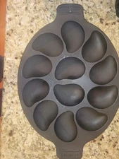 Oyster Grill Pan By Outset 12 Cavities Black Cast Iron