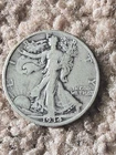 1934 WALKING LIBERTY HALF **** NICE CIRCULATED COIN - L@@K AT PICTURES!