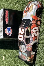 Tony Stewart 20 Milestones 2005 Monte Carlo 1:24 Action Diecast NEW Open Box