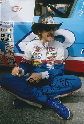 King Richard PETTY SIGNED 12x8 Photo + Dealer COA NASCAR DAYTONA Driver