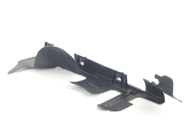 NEW OEM VW JETTA A6 RIGHT RADIATOR SUPPORT AIR GUIDE 5C6121284 
