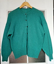Vintage wool sweater Shetland Green vintage womens cardigan made in Scotland M/L