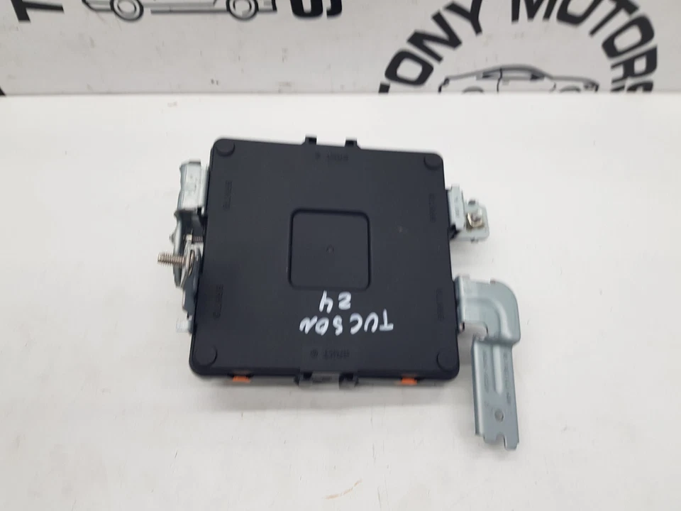 2024 HYUNDAI TUCSON NX4 1.6 PETROL BCM BODY CONTROL MODULE ECU OEM 95400N7052 - Image 4 of 4