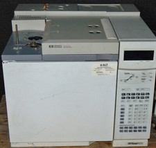 Agilent 6890N G1540N Network Gas Chromatograph with Detector and Spit/Spitless