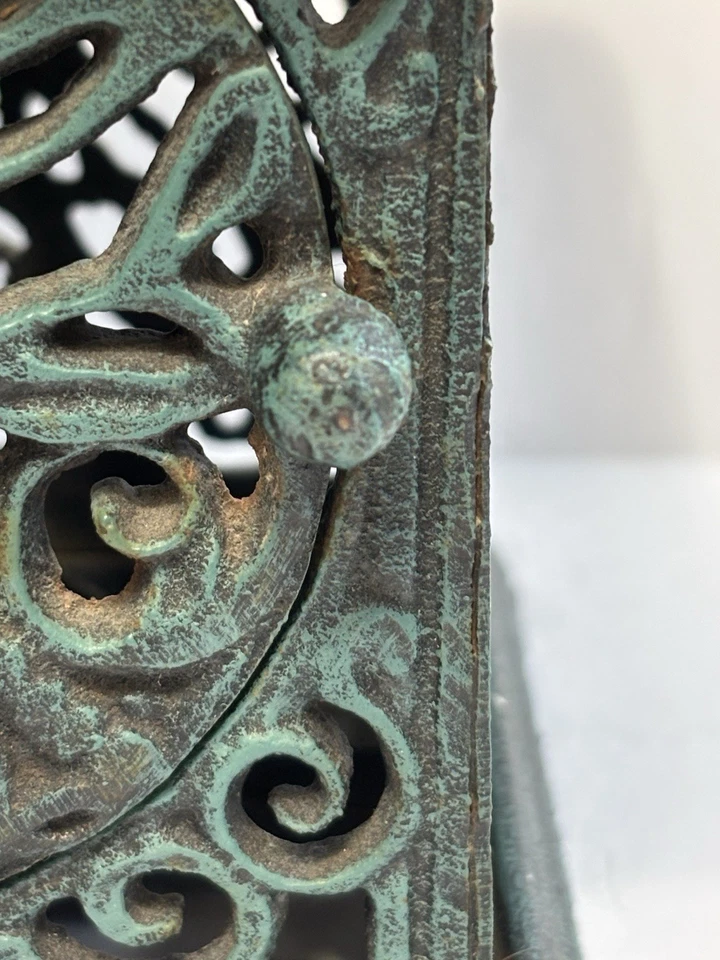 Linterna pagoda de hierro fundido PUERTA REDONDA libélula tema japonés anillo superior adjunto Foto 3 de 4