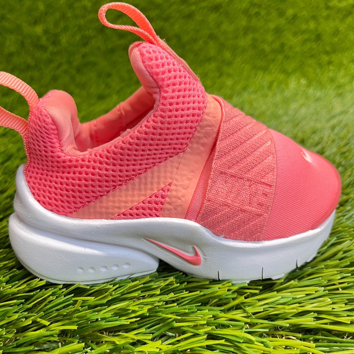 Nike Presto Extreme Toddler Size 4C Pink White Athletic Running
