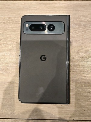 Google Pixel Fold 256GB Obsidian [WIE NEU]
