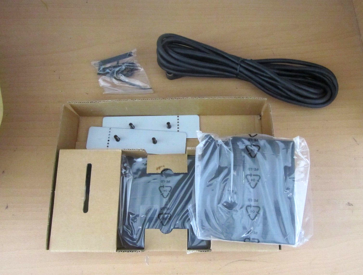 CLARION CDC1235 12-Disc CD CHANGER 