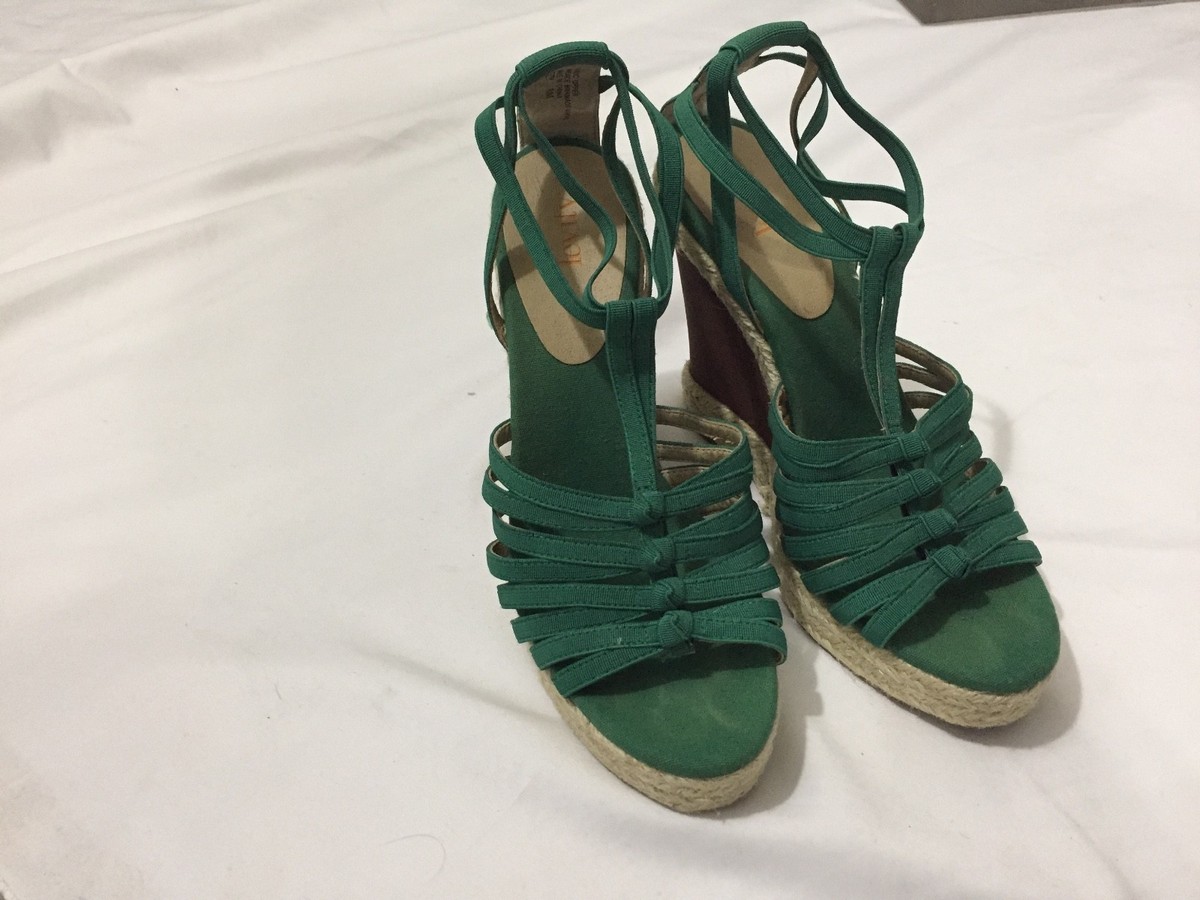 Levity IZZY Kelly Green Strappy Wedge Sandals Heels Shoes 8 M Excellent |  eBay