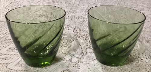 Vintage Libbey Avocado ~ Set of 2 ~ Green Swirl Lowball Glasses - Picture 6 of 9