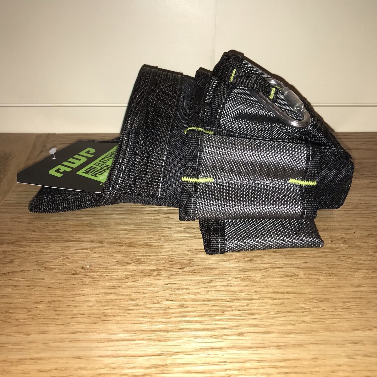 AWP L-804-1 Organizer Tool Pouch | 7 zakken en lussen voor gereedschapsorganisatie | Heavy-Duty metalen riemclipbevestiging, zwart en grijs