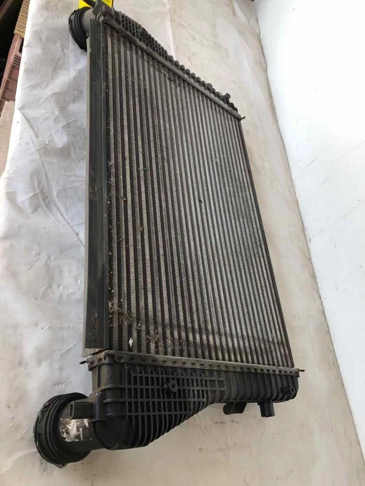 Intercooler Volkswagen EOS 2007-2016 convertible 2,0 L 4 cilindros OEM Foto 4 de 4