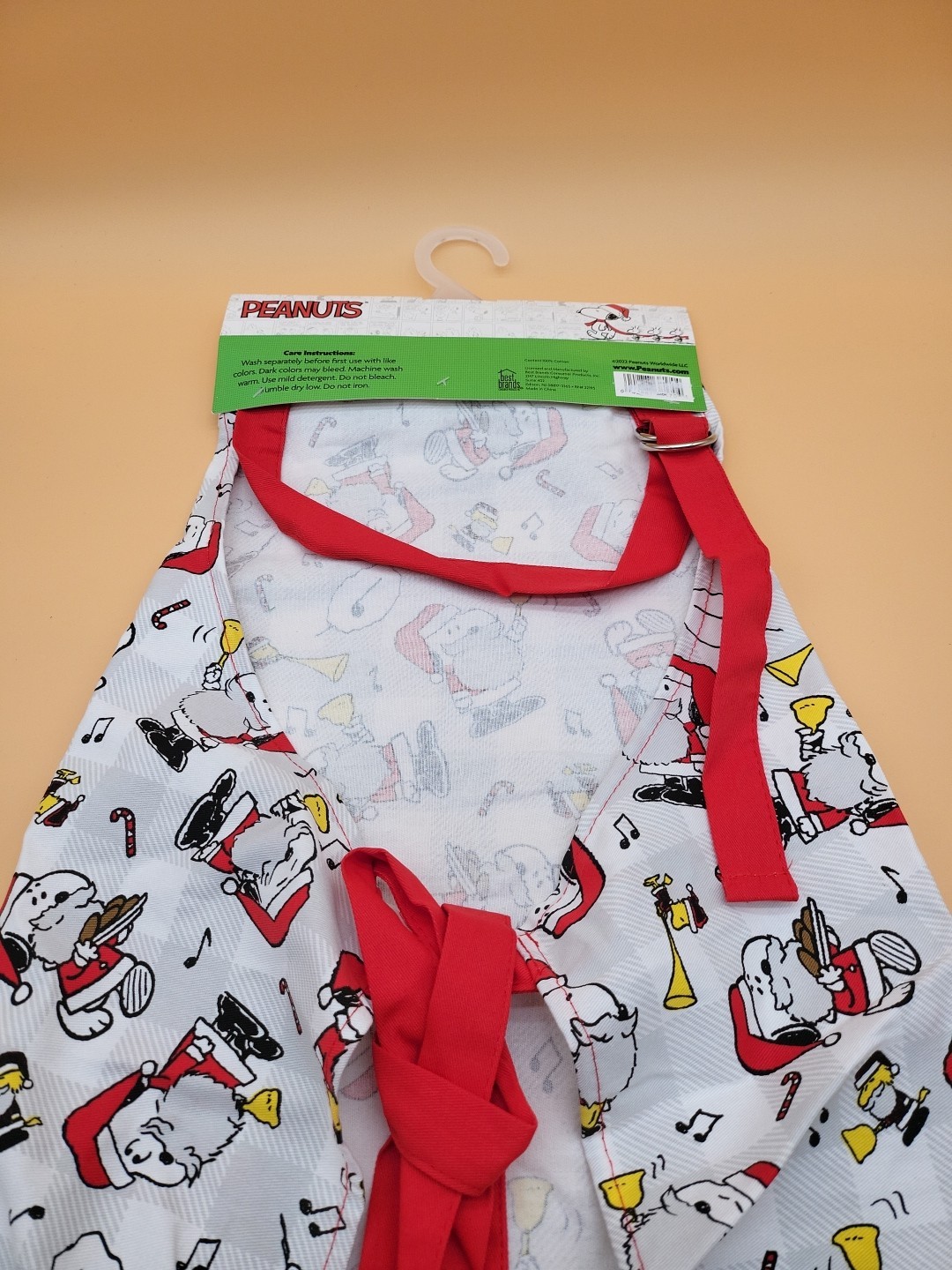 Peanuts New Best Brands 2022 Snoopy & Woodstock Christmas Kitchen Apron 