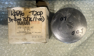 #ad Genuine Yamaha Parts NOS 1975 76 DT400 1.00MM OS PISTON500 11638 02RP840 T2CP AU $248.25